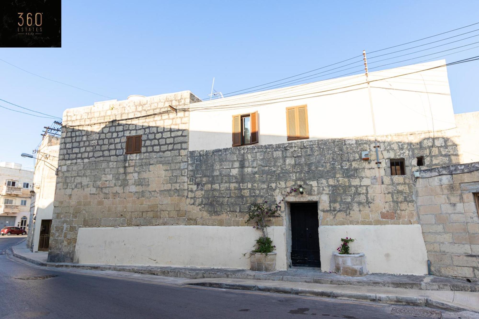 Holiday home A Stunning, Townhouse With Magnificent Pool Area By 360 Estates