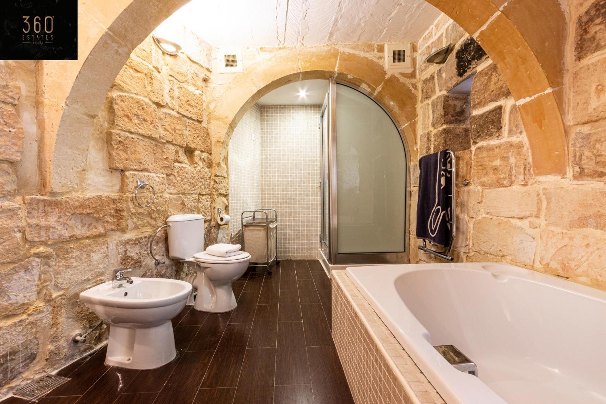 A Stunning, Townhouse With Magnificent Pool Area By 360 Estates Holiday home Zebbug (Southern Region)