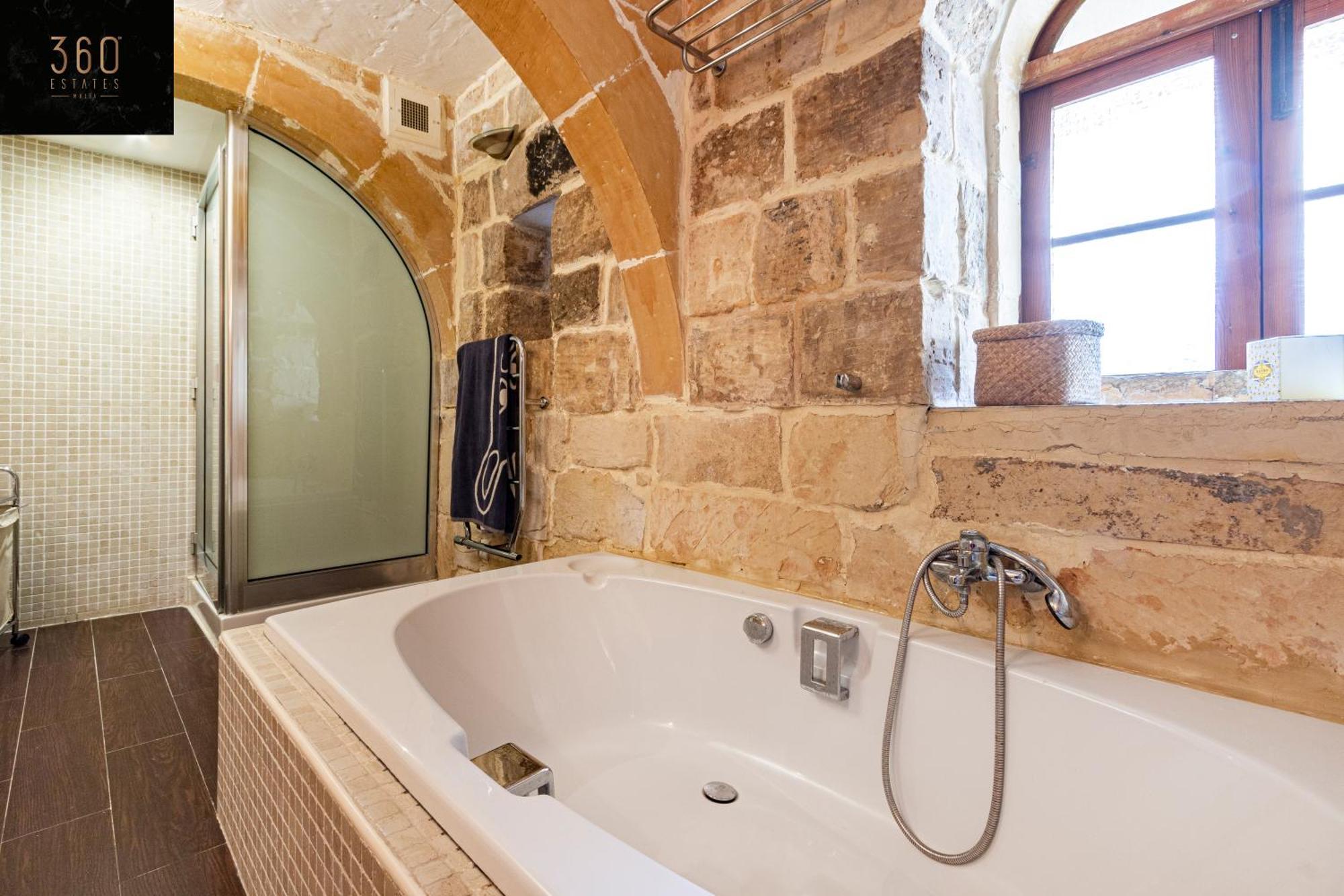 A Stunning, Townhouse With Magnificent Pool Area By 360 Estates Holiday home Zebbug (Southern Region)