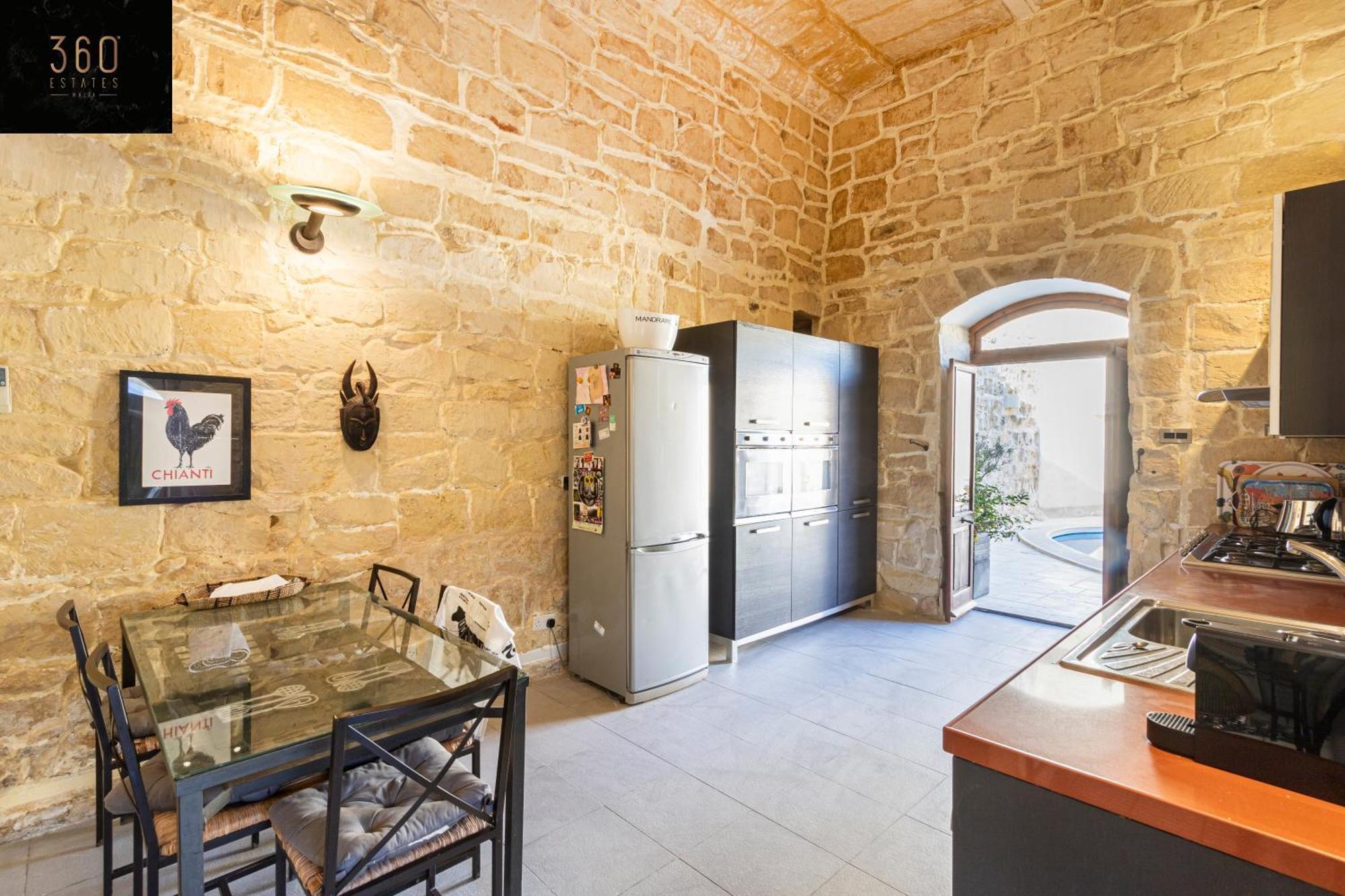 A Stunning, Townhouse With Magnificent Pool Area By 360 Estates Holiday home Zebbug (Southern Region)